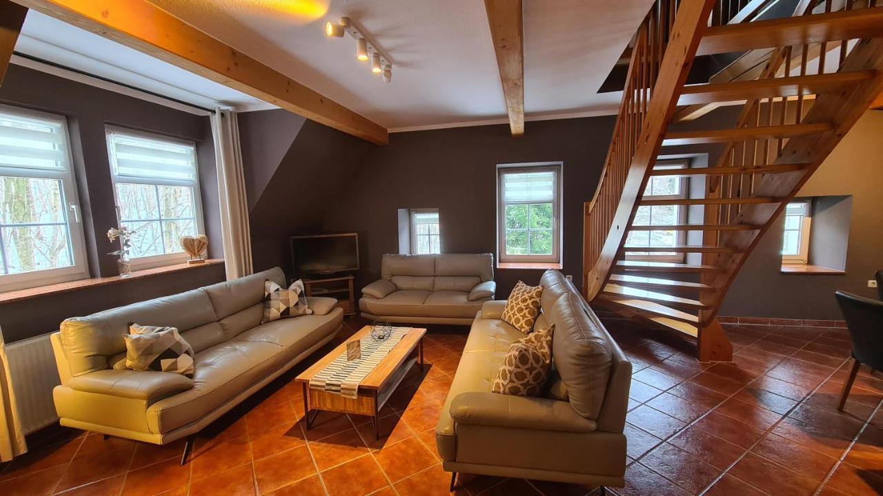 Appartements Im "Landhaus Am Frohnauer Hammer" Аннаберг-Бухгольц Екстер'єр фото