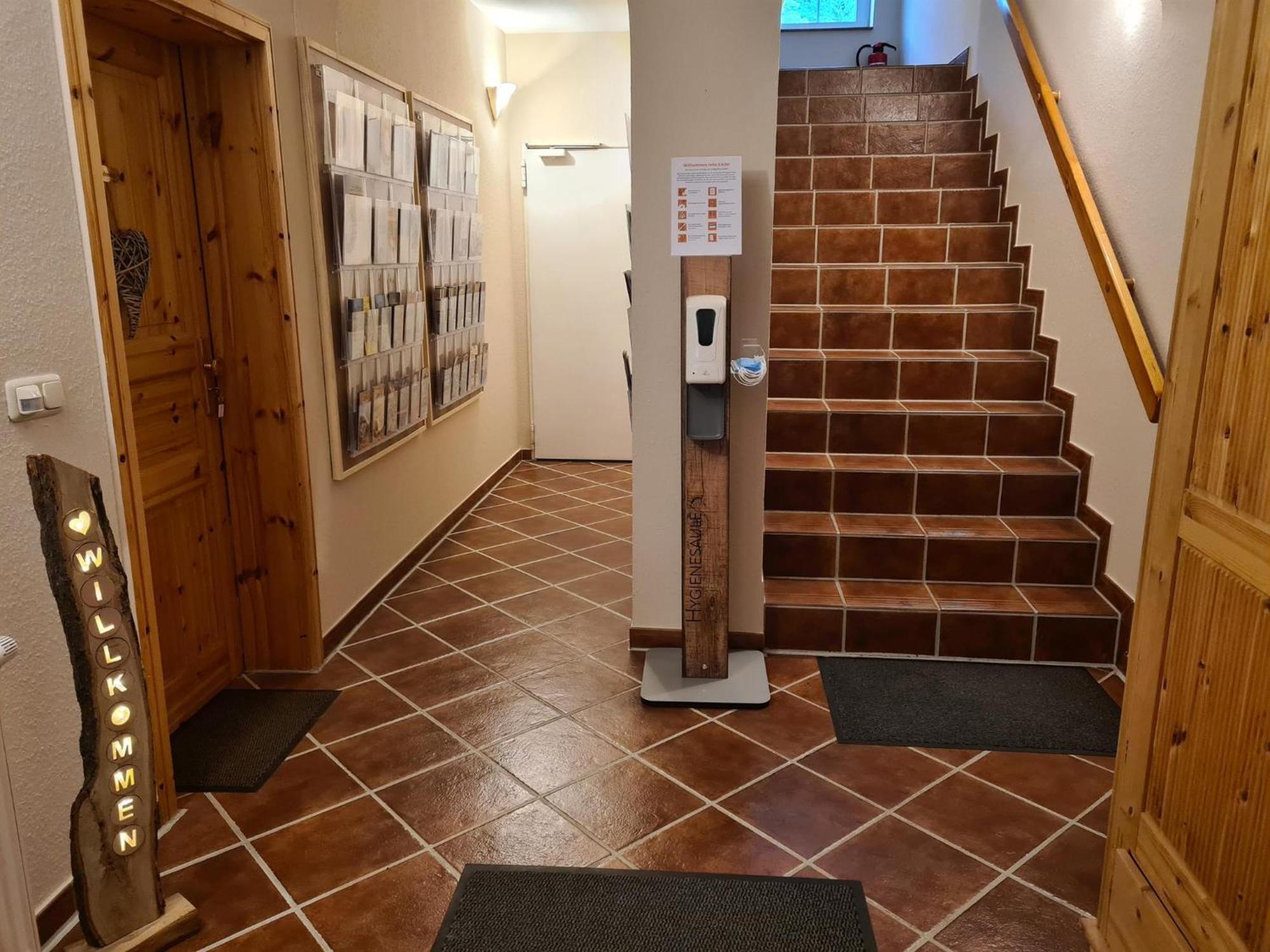 Appartements Im "Landhaus Am Frohnauer Hammer" Аннаберг-Бухгольц Екстер'єр фото